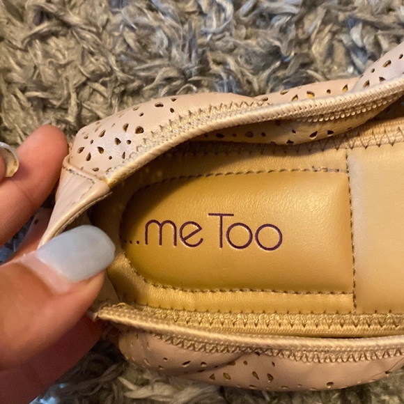 Pink Flats - Picture 2 of 2